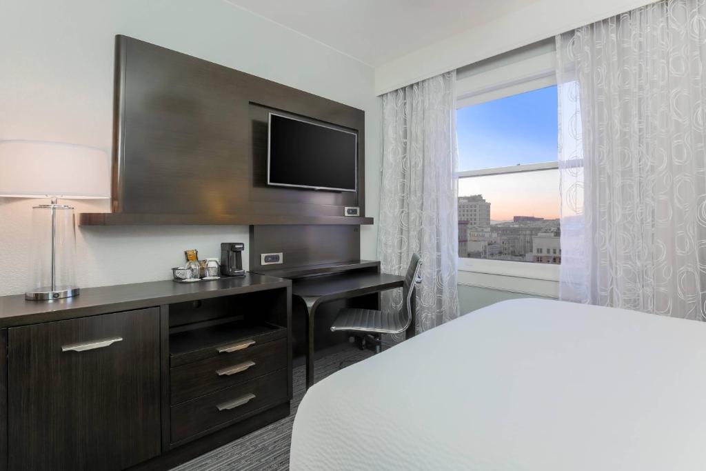 Courtyard by Marriott San Francisco Union Square